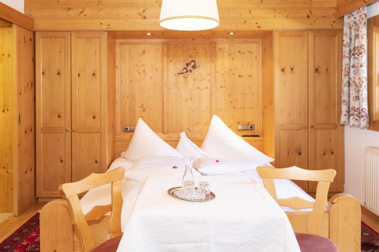 Pension Edelweiss อัลพ์บาค ภายนอก รูปภาพ