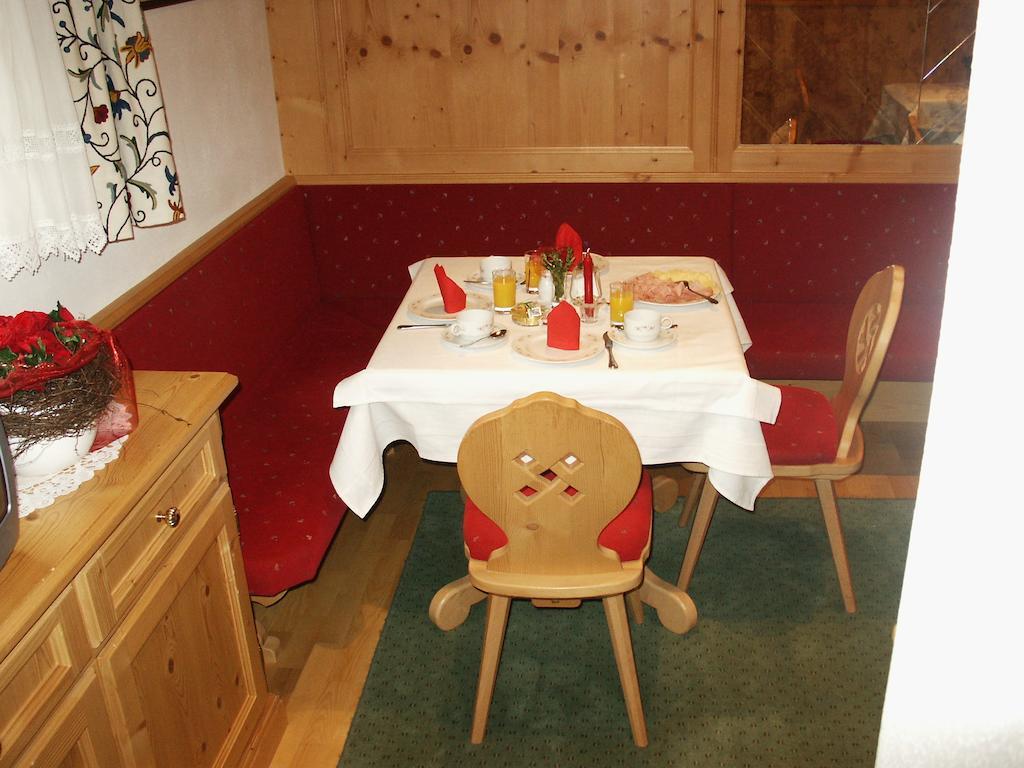 Pension Edelweiss อัลพ์บาค ภายนอก รูปภาพ
