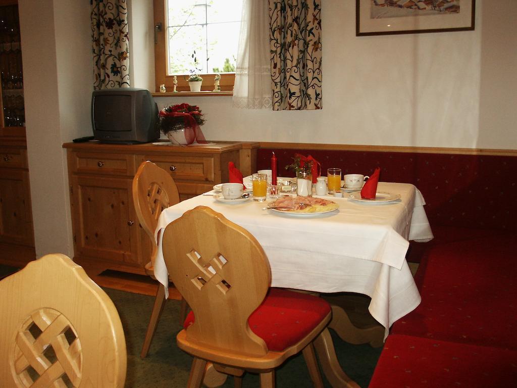 Pension Edelweiss อัลพ์บาค ภายนอก รูปภาพ